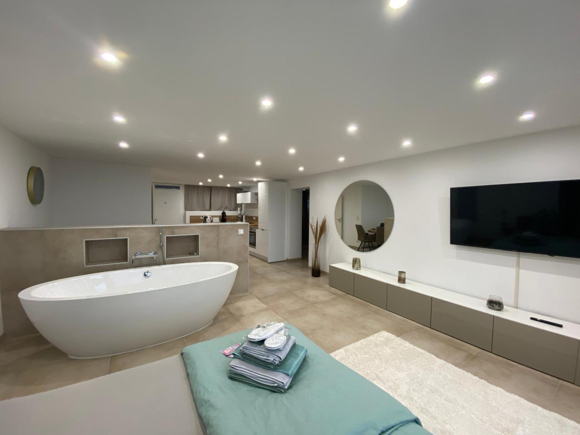 Terrassenpark Apartments Засбахвалден Екстериор снимка